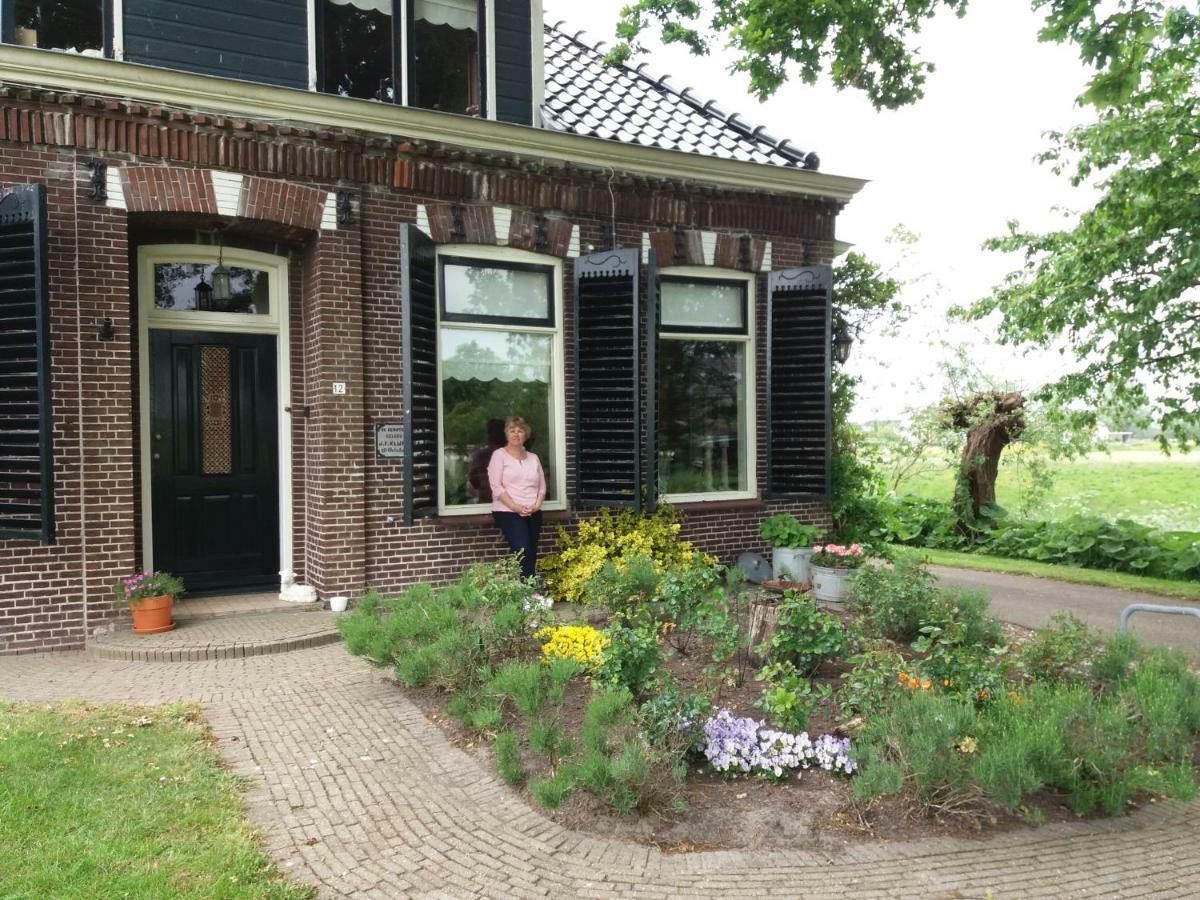 Bed and Breakfast De Wylgepleats à Jutrijp Extérieur photo